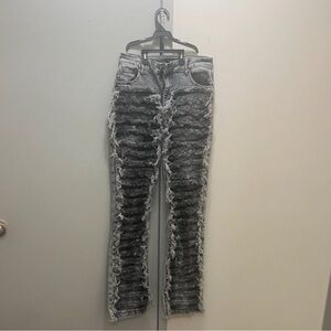 Red Fox Distressed Gray Women Jeans